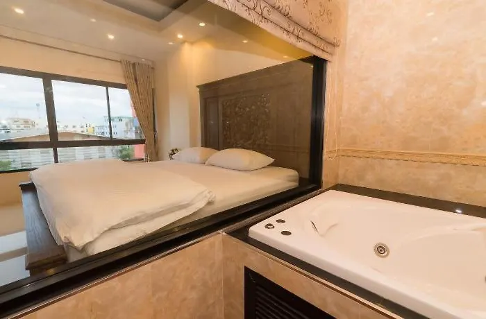 Thongtara House Boutique Hotel