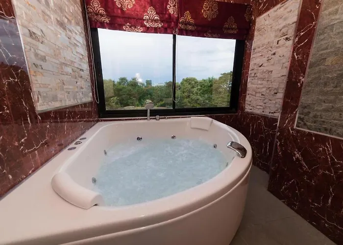 Thongtara House Boutique Hotel