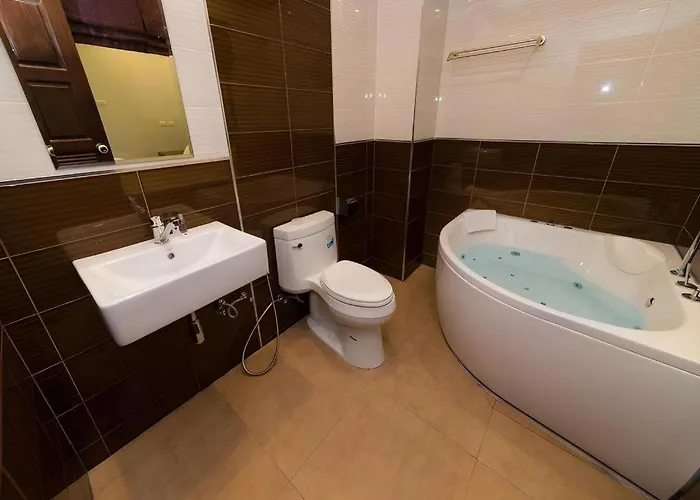 Thongtara House Boutique Hotel 4*